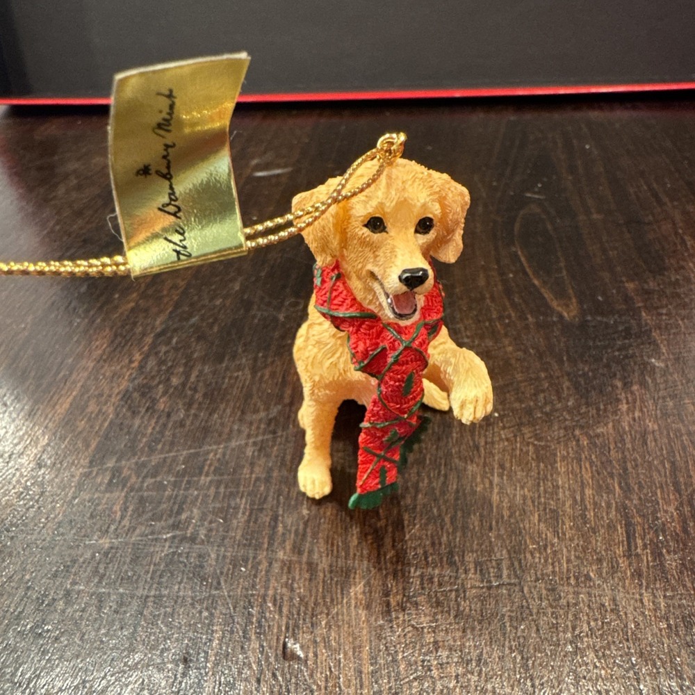 Danbury Mint A Golden Holiday Best Paw Forward